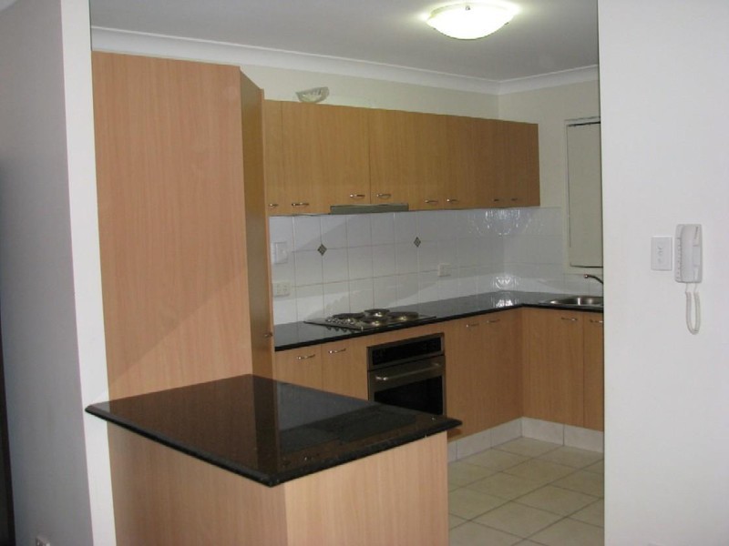 6/18 Geraldton Drive, Varsity Lakes QLD 4227