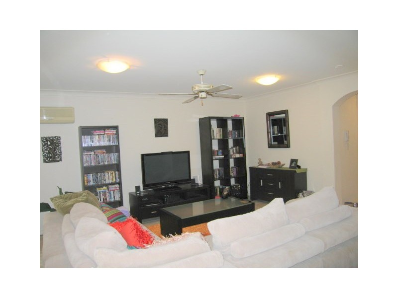 Hope Island QLD 4212