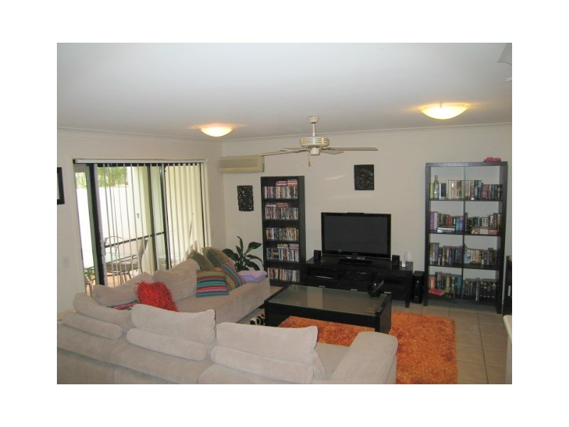 Hope Island QLD 4212