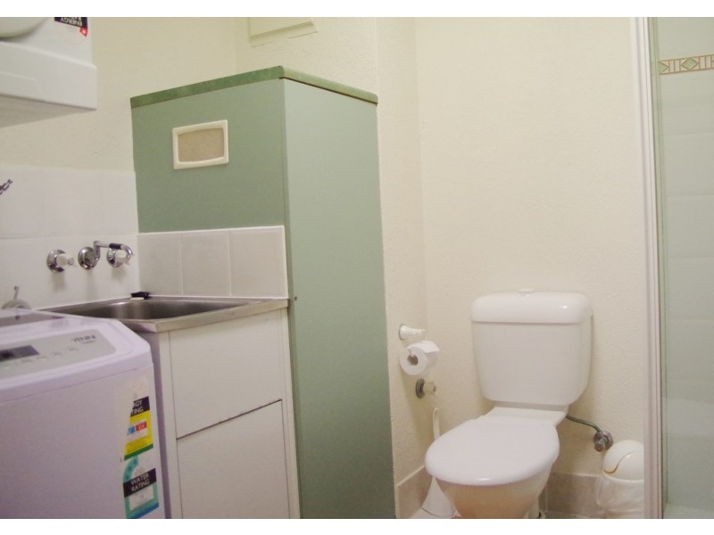 6 Triton Street, Palm Cove QLD 4879