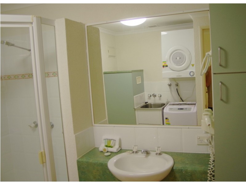 Palm Cove QLD 4879