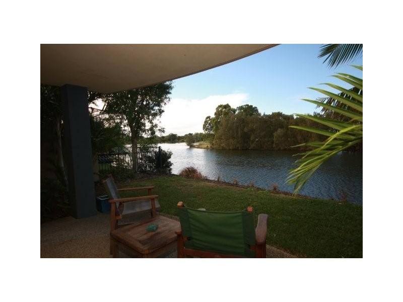 4 University Drive, Robina QLD 4226