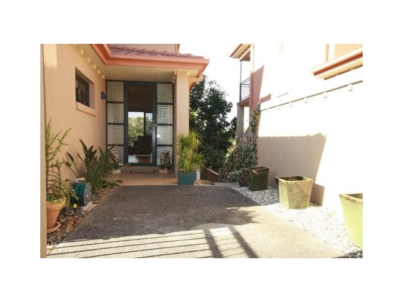 4 University Drive, Robina QLD 4226