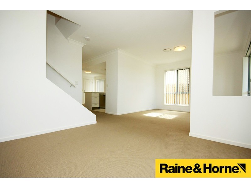 28/95 Lexey Crescent, Wakerley QLD 4154
