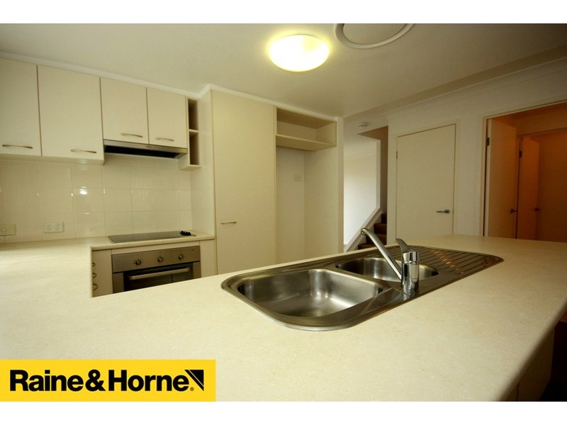 28/95 Lexey Crescent, Wakerley QLD 4154