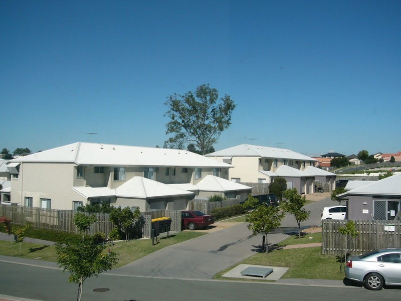 28/95 Lexey Crescent, Wakerley QLD 4154
