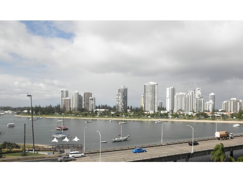 715 / 2 Barney Street, Southport QLD 4215