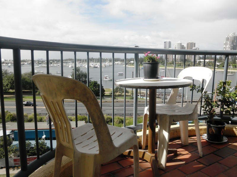 715 / 2 Barney Street, Southport QLD 4215