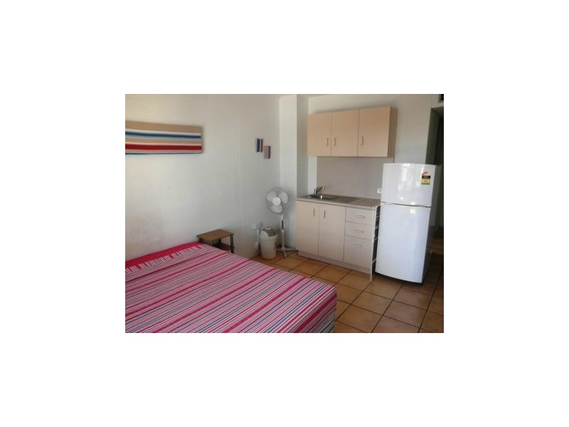 713 / 2 Barney Street, Southport QLD 4215