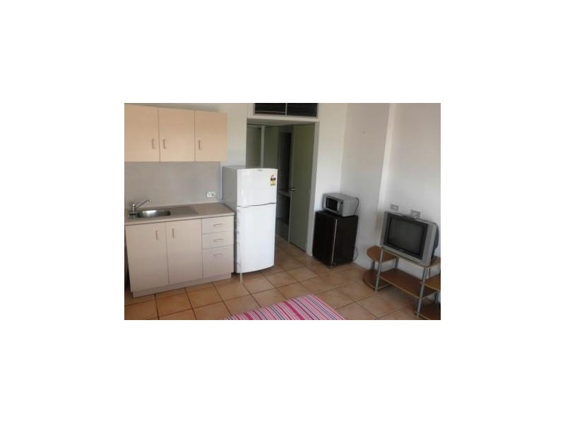 713 / 2 Barney Street, Southport QLD 4215