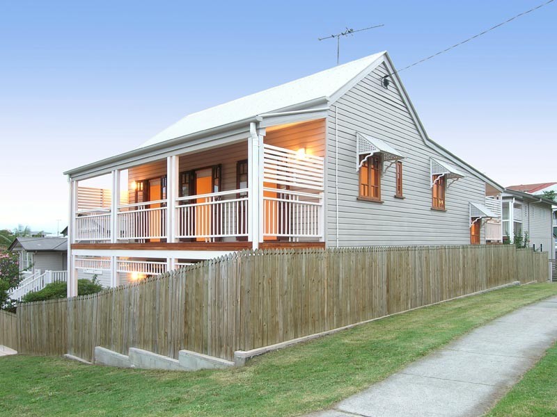 1 Charteris Street, Paddington QLD 4064