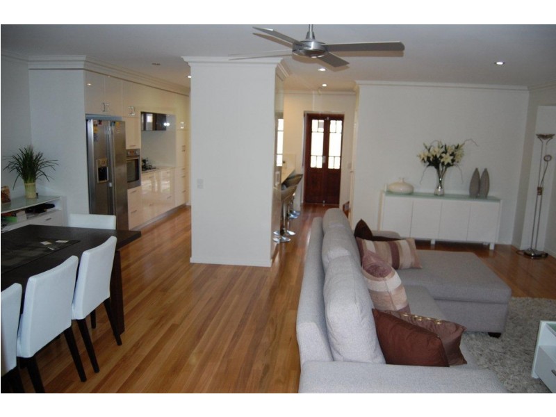 1 Charteris Street, Paddington QLD 4064