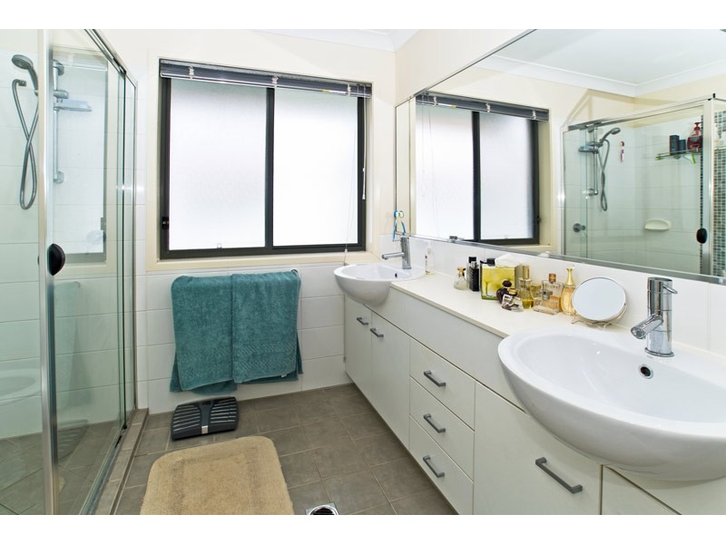 2/139-151 Gooding Drive, Merrimac QLD 4226