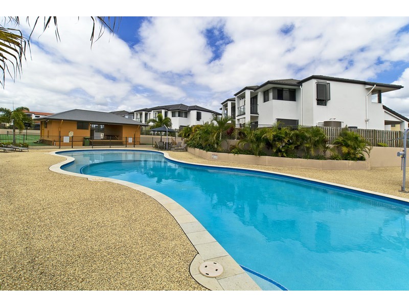 2/139-151 Gooding Drive, Merrimac QLD 4226