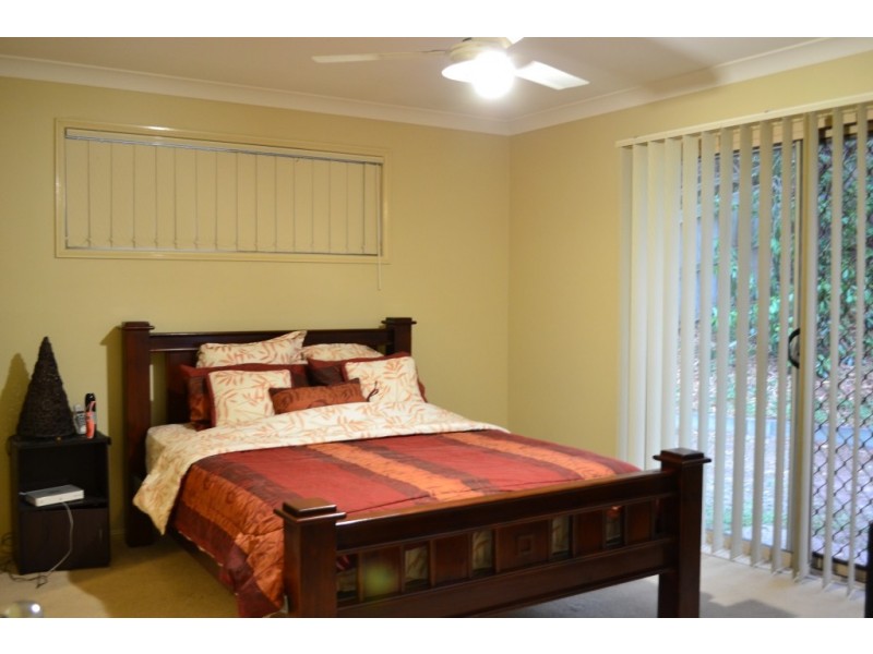 125 Jubilee Ave, Forest Lake QLD 4078