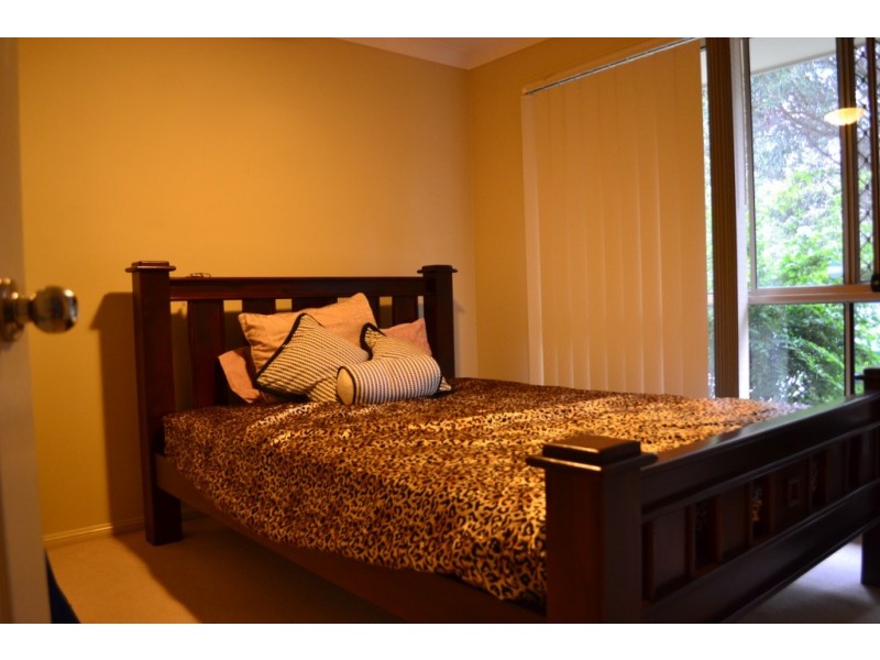 125 Jubilee Ave, Forest Lake QLD 4078