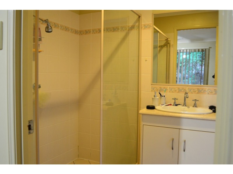 125 Jubilee Ave, Forest Lake QLD 4078