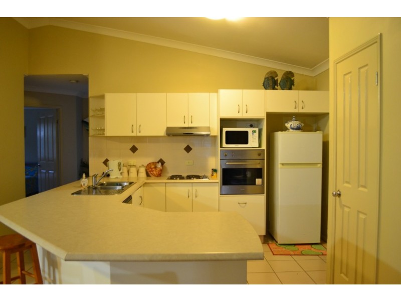 125 Jubilee Ave, Forest Lake QLD 4078