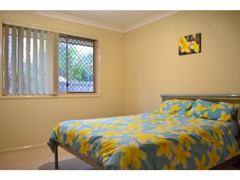 125 Jubilee Ave, Forest Lake QLD 4078