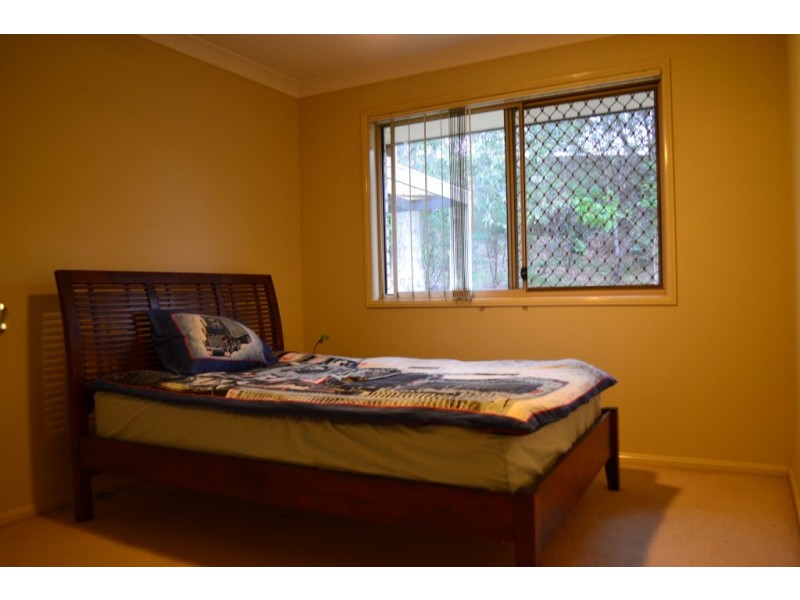 125 Jubilee Ave, Forest Lake QLD 4078