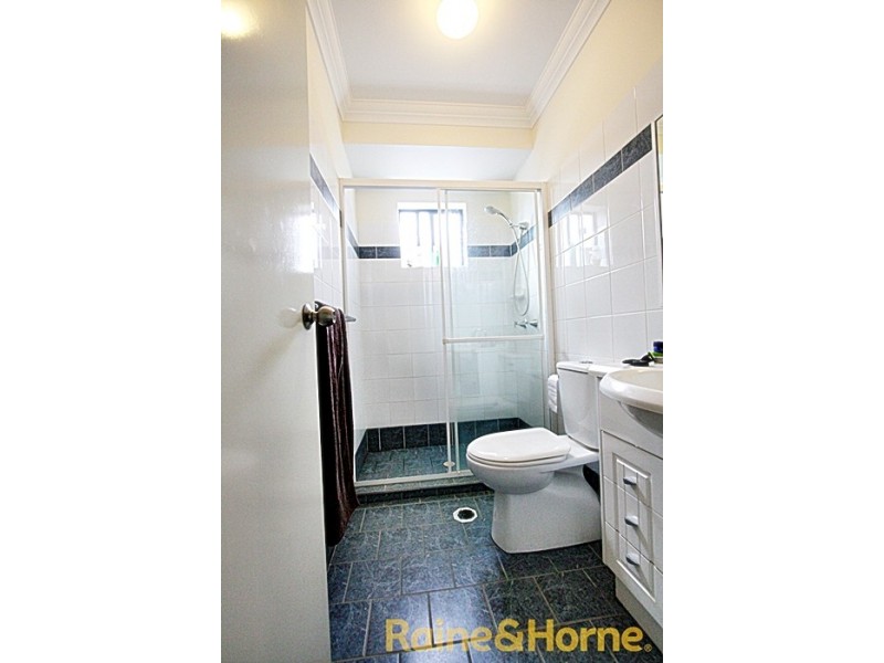 15 Dansie Street, Greenslopes QLD 4120