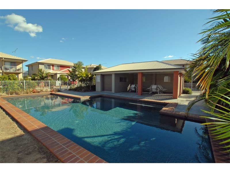 Meadowbrook QLD 4131