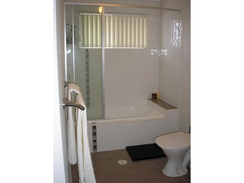 Meadowbrook QLD 4131