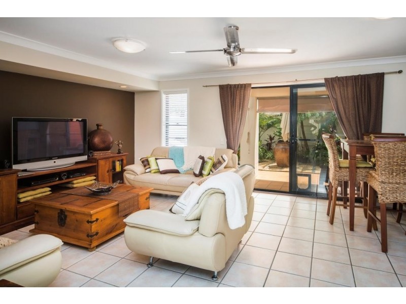 76/60 Caseys Rd, Hope Island QLD 4212