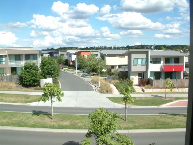 32 Village Circuit, Murarrie QLD 4172