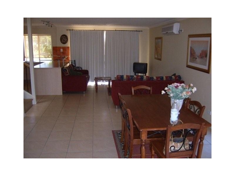 51/4 University Drive, Robina QLD 4226