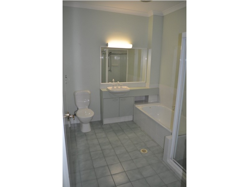 76/60 Caseys Rd, Hope Island QLD 4212