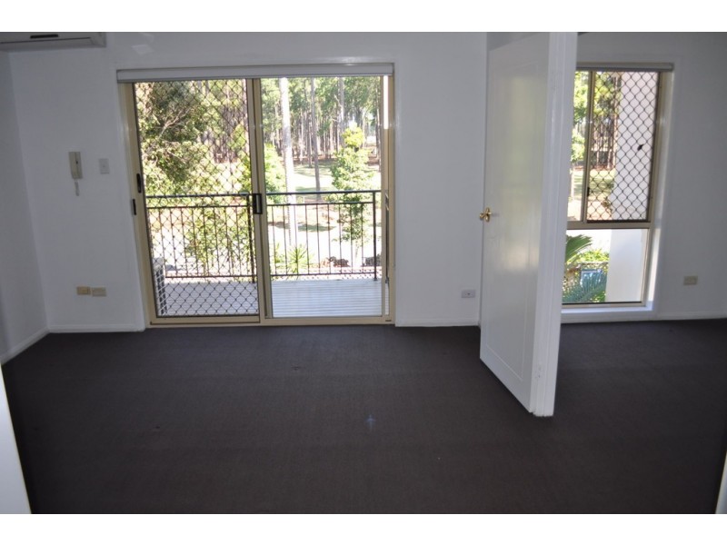 60 Caseys Rd, Hope Island QLD 4212