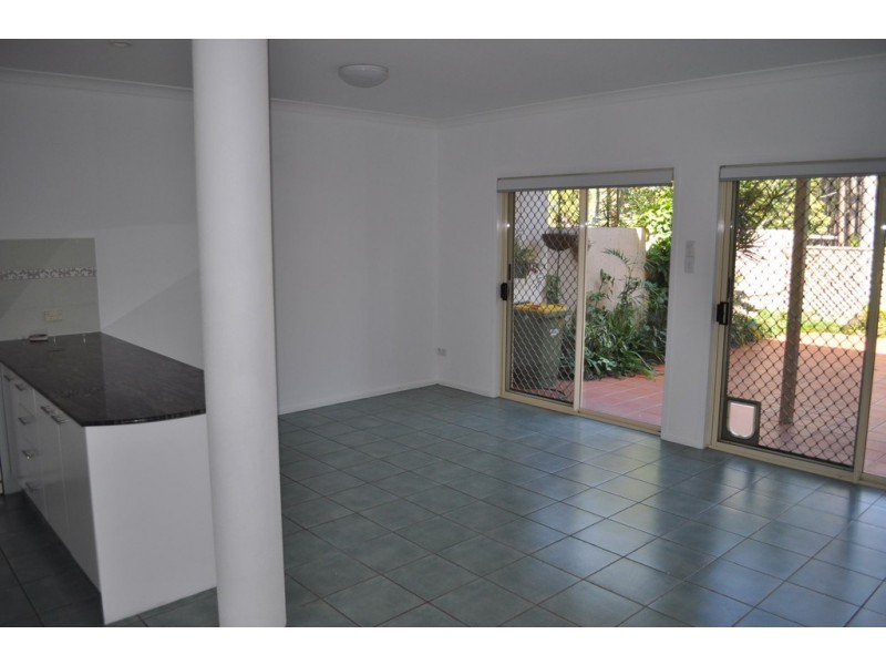 60 Caseys Rd, Hope Island QLD 4212