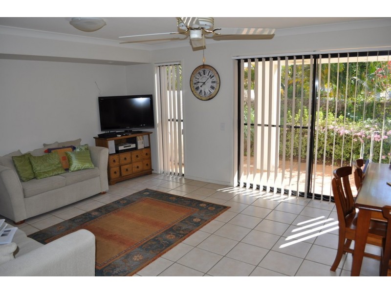 60 Caseys Rd, Hope Island QLD 4212