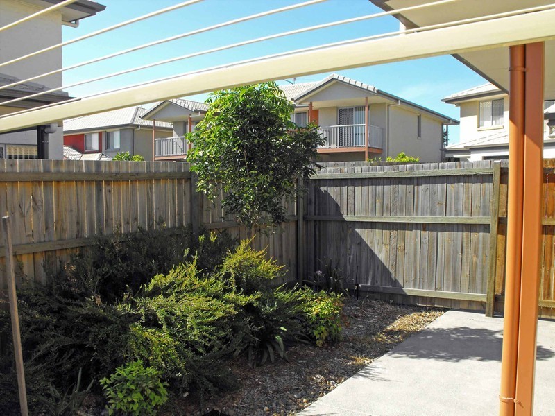 2 – 8 Meadowbrook Drive, Meadowbrook QLD 4131