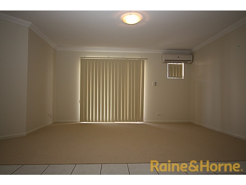 15 Dansie Street, Greenslopes QLD 4120