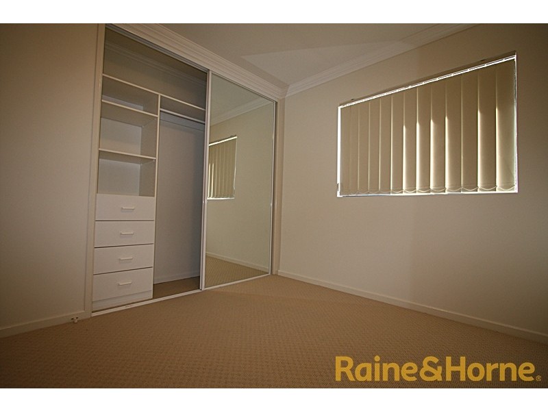 15 Dansie Street, Greenslopes QLD 4120