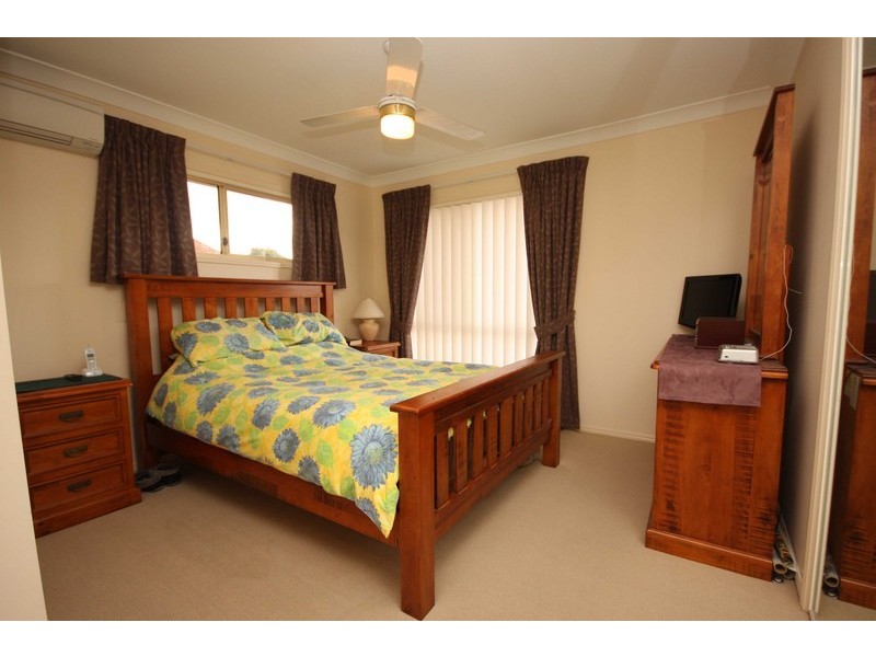 4/320 Manly Road, Manly West QLD 4179