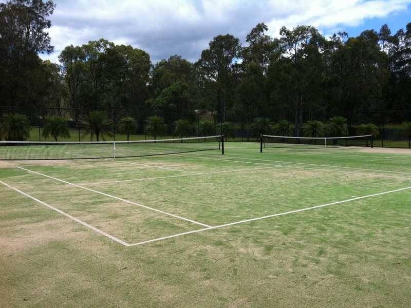 6-10 Bourton Rd, Merrimac QLD 4226