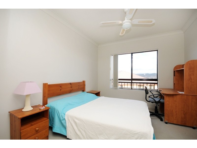 Varsity Lakes QLD 4227