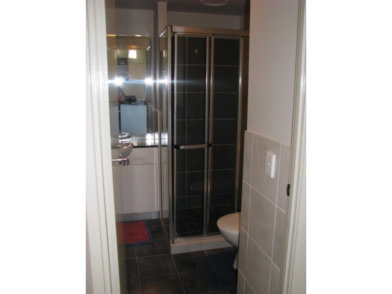 20/2 Geradlton Drive, Varsity Lakes QLD 4227