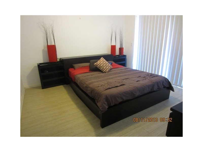 20/2 Geradlton Drive, Varsity Lakes QLD 4227