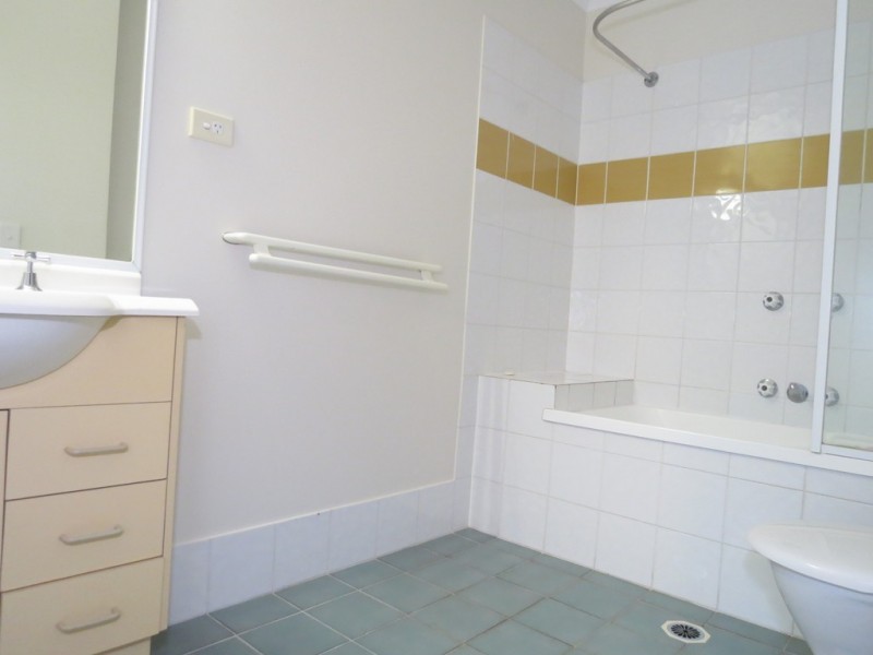 27/179 COOMBABAH ROAD, Runaway Bay QLD 4216