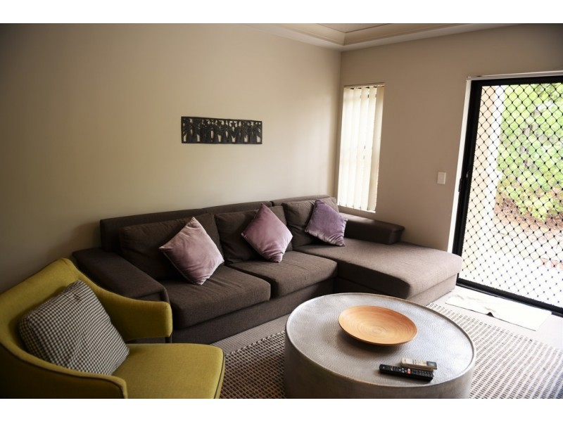 24/2 Geraldton Drive, Varsity Lakes QLD 4227