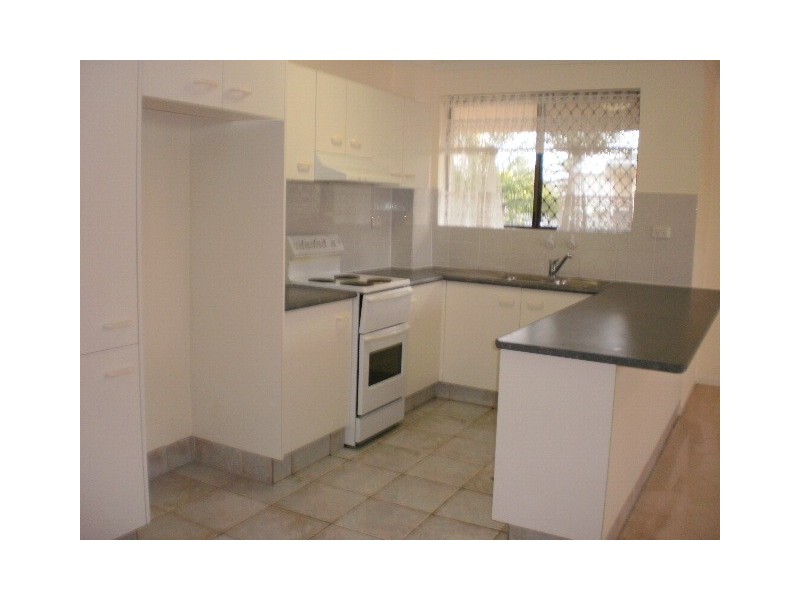 1-112 STANHILL ROAD, Chevron Island QLD 4217