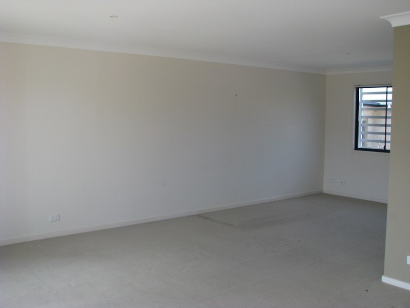 8/12 Geraldton Drive, Varsity Lakes QLD 4227