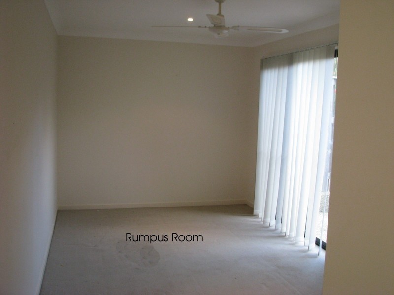 8/12 Geraldton Drive, Varsity Lakes QLD 4227