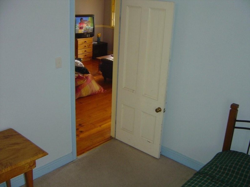 14 Lockerbie Street, Kangaroo Point QLD 4169