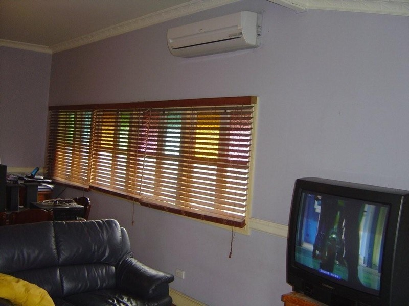 14 Lockerbie Street, Kangaroo Point QLD 4169