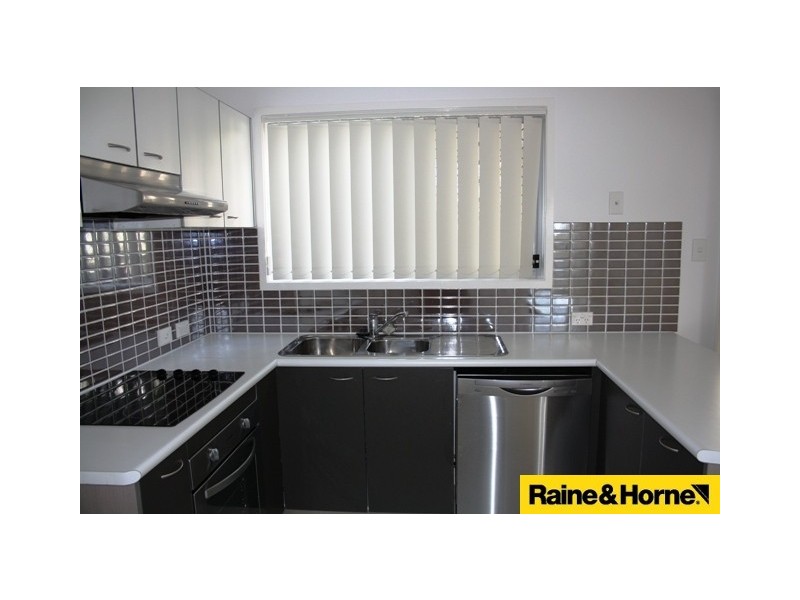 6/210 Government Road, Forest Lake QLD 4078